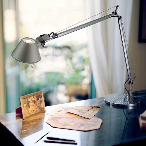 Светильник настольный Tolomeo