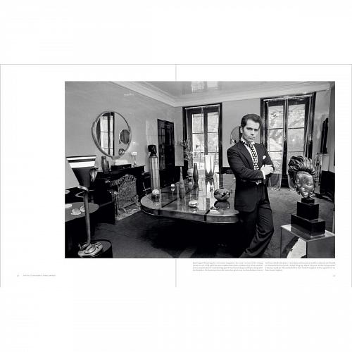 Книга Karl Lagerfeld A Life in House